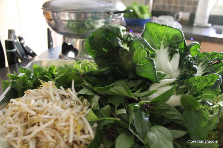 bean sprout hot pot