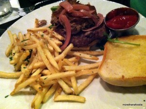 Louie's Wine Dive Des Moines