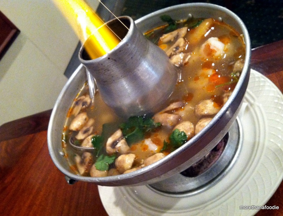 vietnamese hot pot mon lau