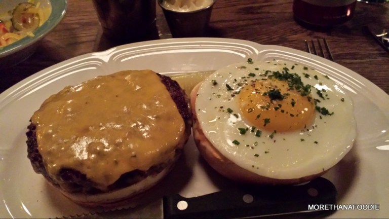 hipster au cheval foodie fulton market