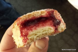 blackberry doughnut chicago the vault