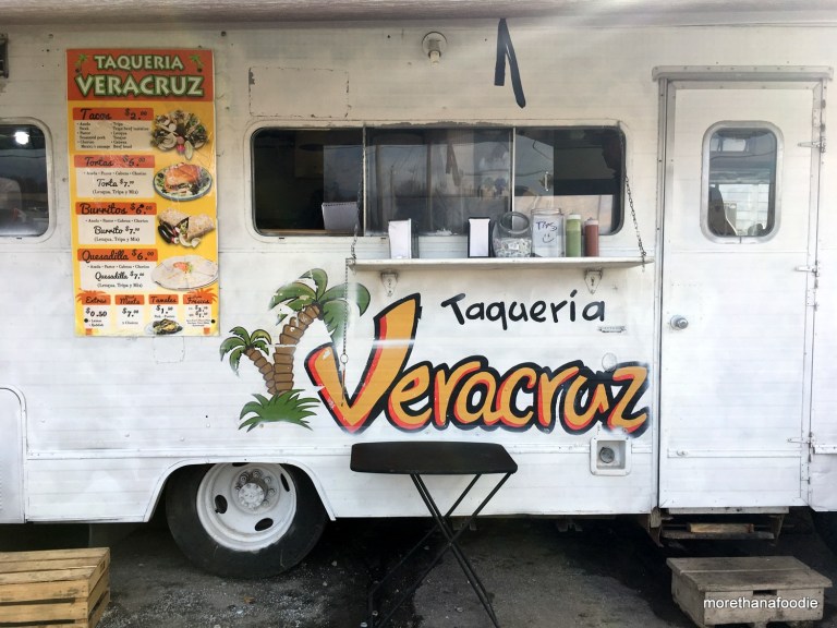 taqueria, veracruz, taqueria veracruz, street truck tacos, street tacos, tamales, banana leaft tamales, luis garcia, des moines eats, dive eats, des moines local eats, 