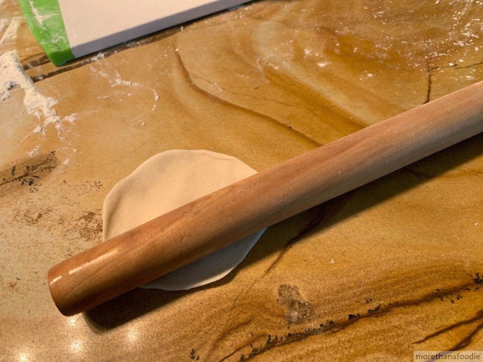 roll out chinese dumpling dough